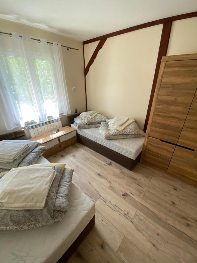 Osrodek Wypoczynkowy Wratislavia Hotel Radzyń Екстериор снимка