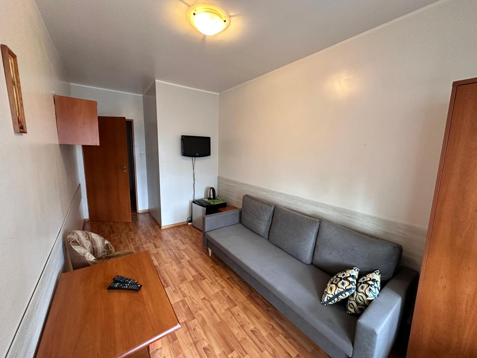 Osrodek Wypoczynkowy Wratislavia Hotel Radzyń Екстериор снимка